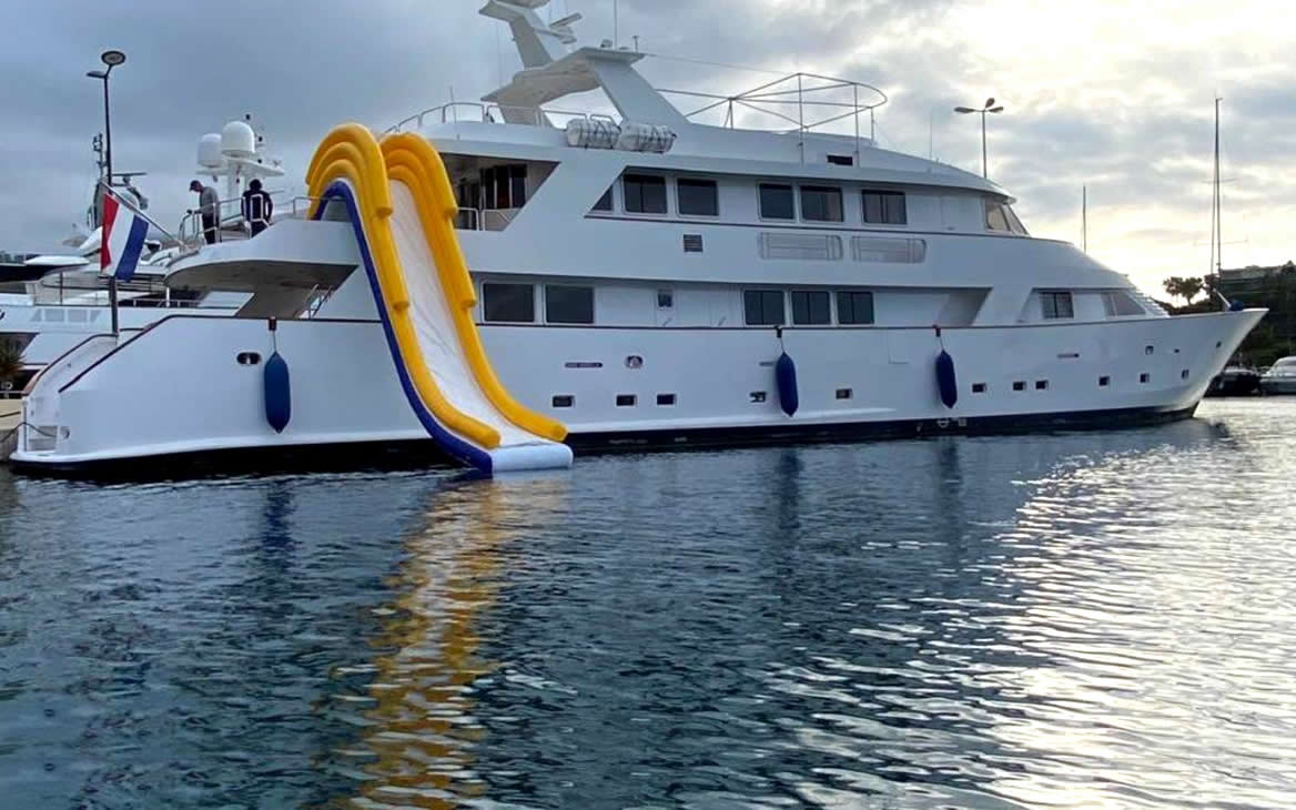 Yachts charter Navali Rossato 130